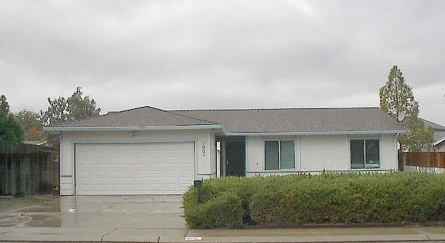 1001 S Amaretto Dr photo 1
