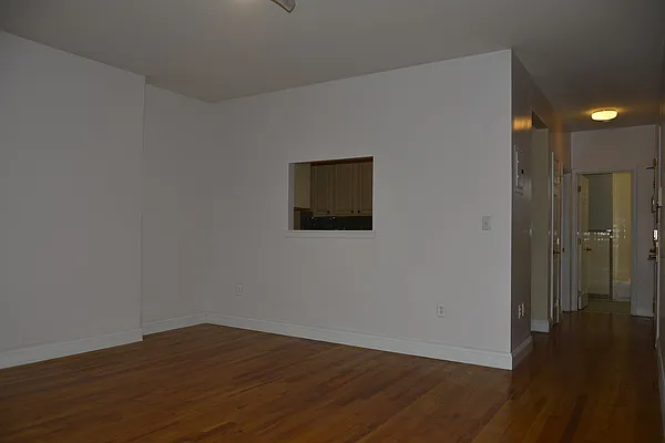 Rented by Bedford Brownstone Realty | media 21