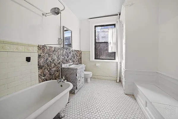 Rented by Halstead Real Estate | media 19