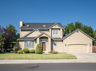 713 SE Shadowood Dr, Bend, OR 97702