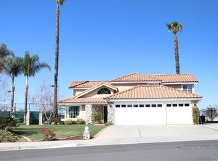 6939 Cherrywood Dr, Riverside, CA 92506