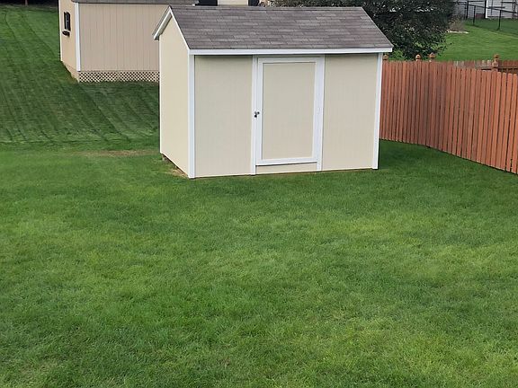 New 8 x 12 shed