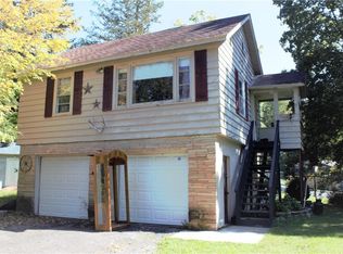 19 Cape Ave, Ellenville, NY 12428