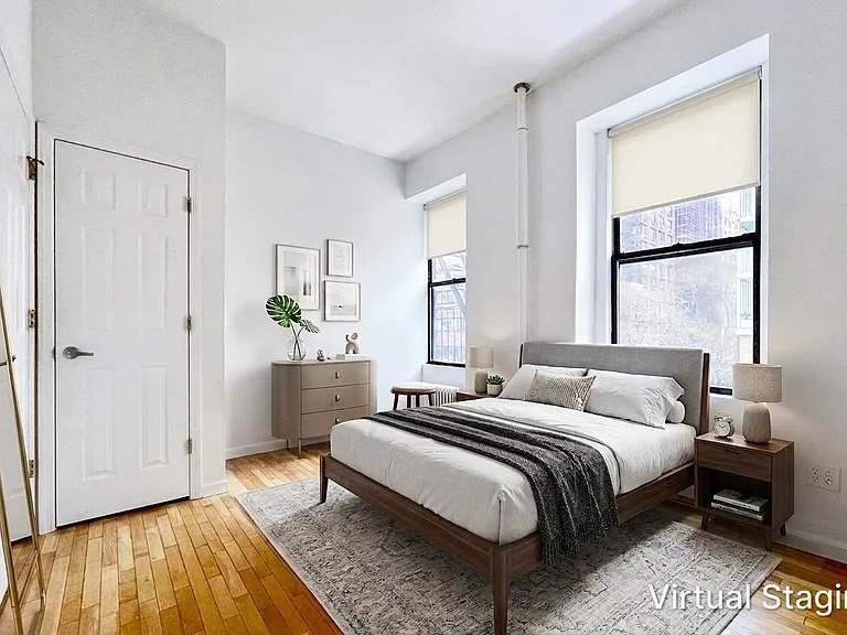 100 W 67th St #4SE — Photo 1