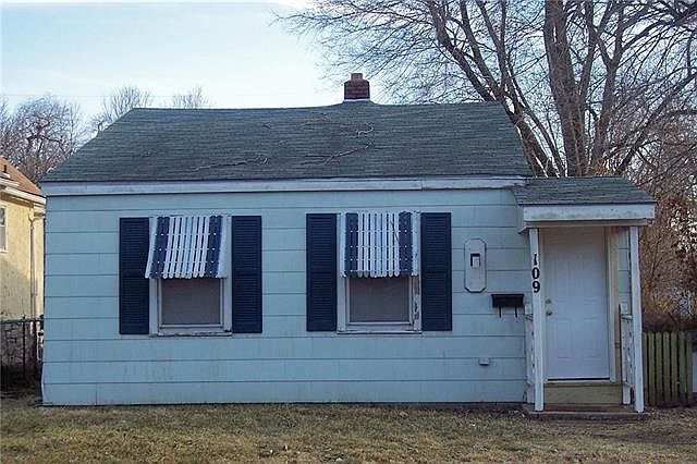 1st image of 109 W 80th St