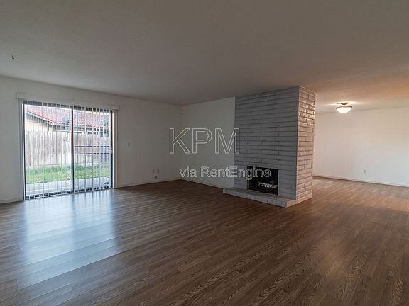 5th image of 5530 Sandpiper Ct