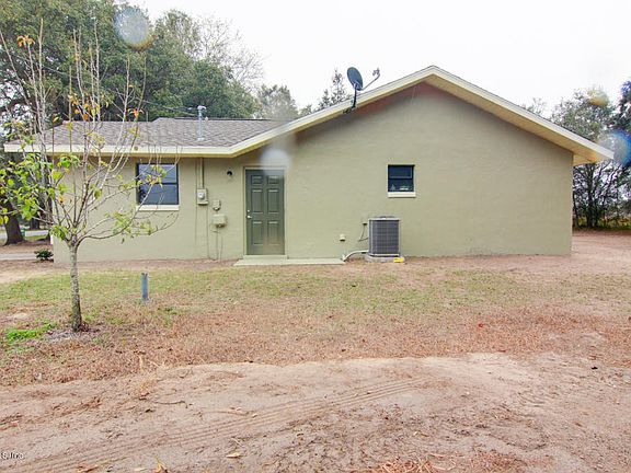 3rd image of 20 Bahia Pass Dr