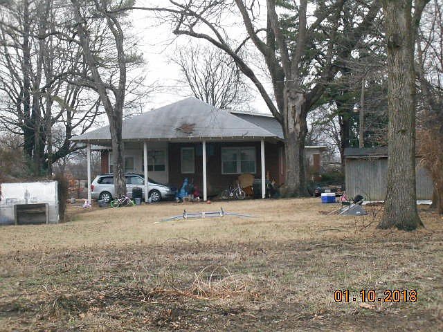 2nd image of 147 Frisco St