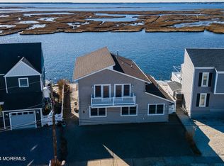 463 Boca Raton Dr, Lavallette, NJ 08735