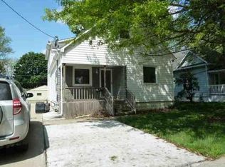 321 N Ferry St, Ottumwa, IA 52501