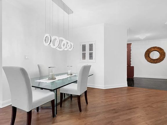 5th image of 425 E 58th St APT 17C