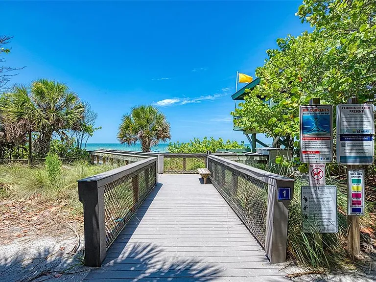 8613 Seasalt Loop — Photo 81