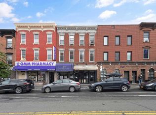 940 Manhattan Ave, Brooklyn, NY 11222