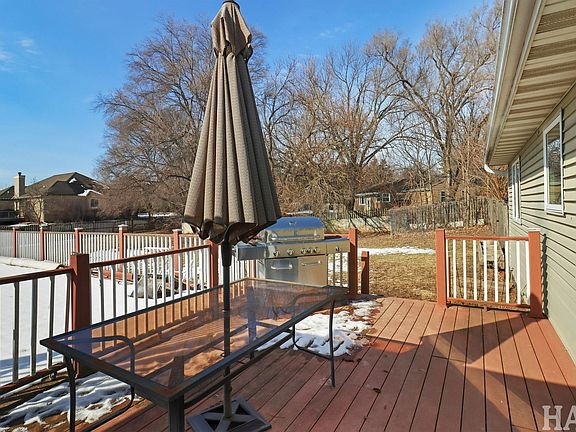 3rd image of 1397 Nippersink Rd