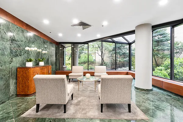 Rented by Douglas Elliman | media 37