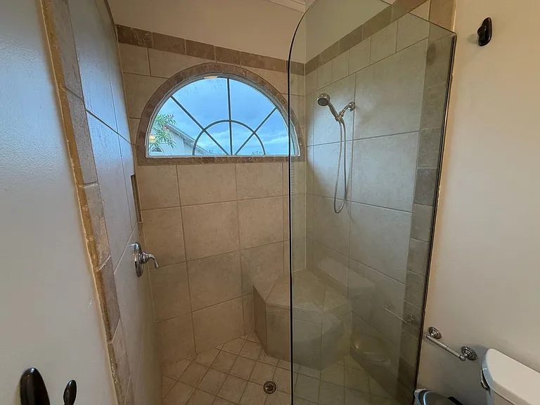 3425 Anton Ct — Photo 9