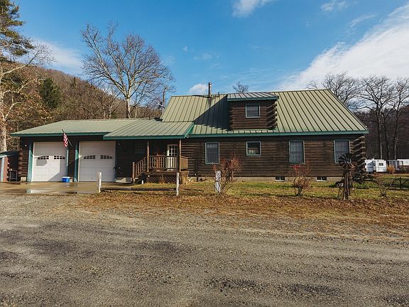 2nd image of 559 Tea St