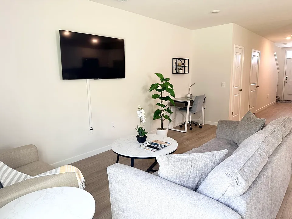 8417 Everly Preserve Dr