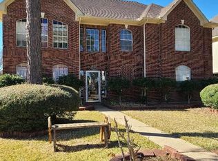 9714 Deverell Dr, Sugar Land, TX 77498