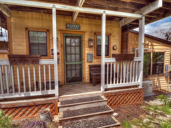 5th image of 982 Skyview Ln