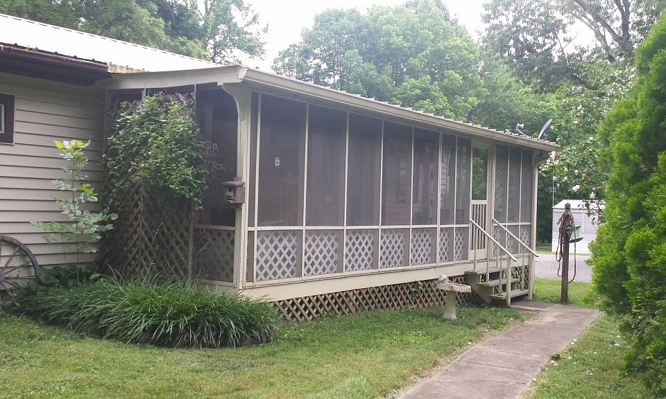 1st image of 341 Crestview Dr