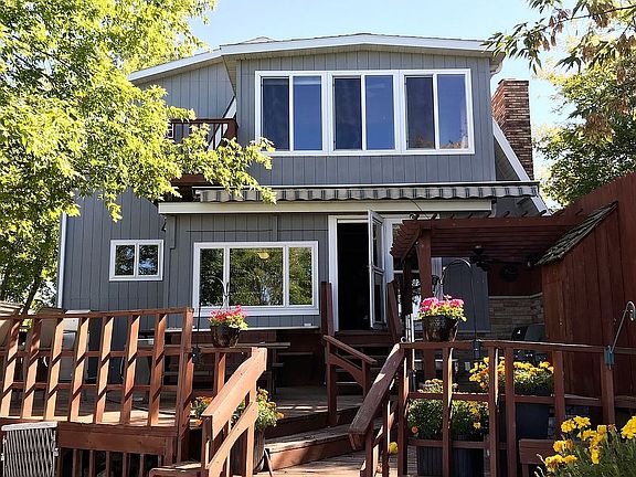 4th image of 45143 Crystal Hills Dr