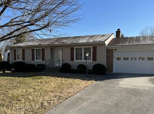 4018 Kentland Dr, Roanoke, VA 24018