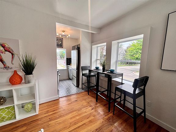 4th image of 415 Fairview Ave APT 1