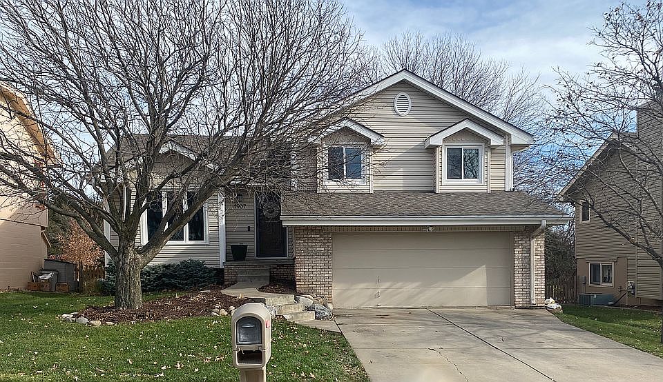 1st image of 4907 N 126th St