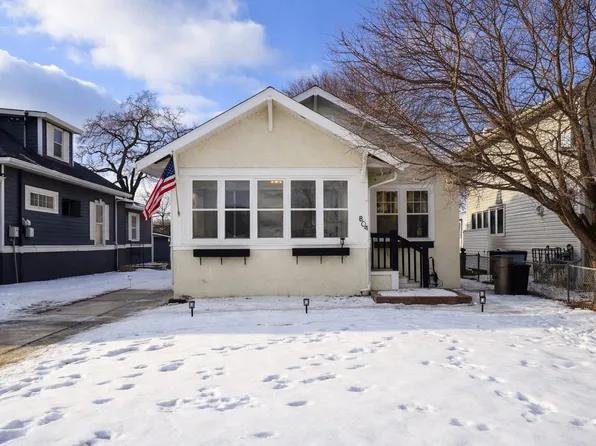 804 Beacon St, Minot, ND 58701