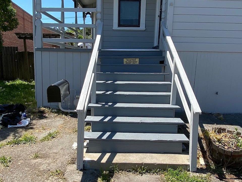 1st image of 609 Petaluma Blvd N