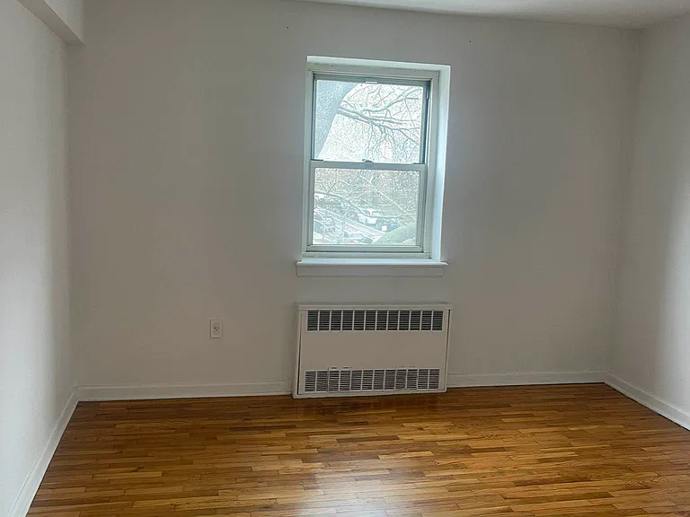 82-24 135th St #3G — Photo 8
