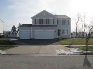 2709 Arbor Dr, McHenry, IL 60050