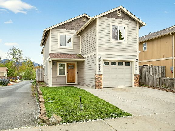 3rd image of 317 Bayou Pl
