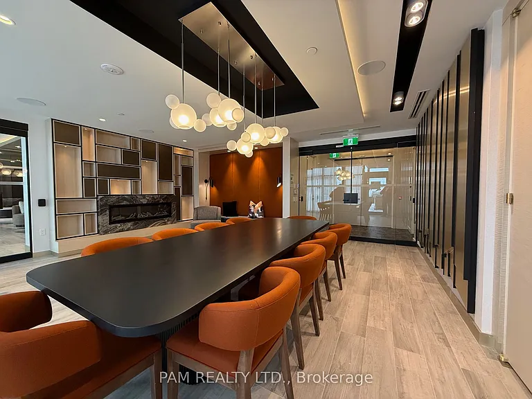 858 Dupont St #739 — Photo 32