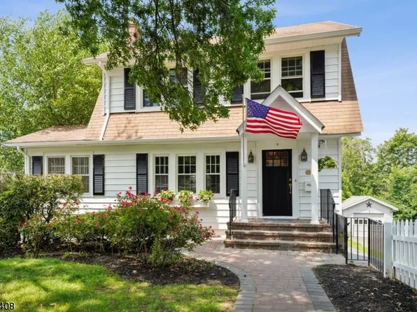 19 Lane Ave, West Caldwell Twp., NJ 07006