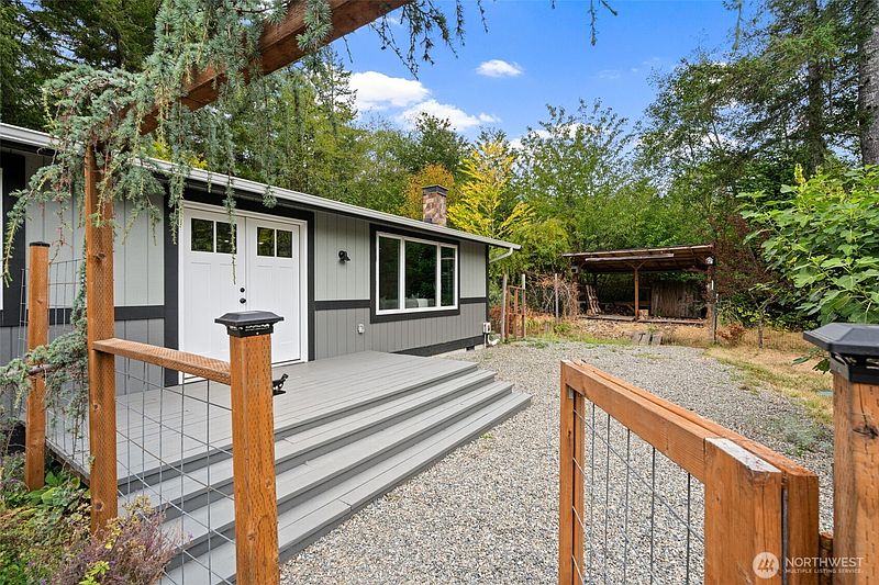 2nd image of 13704 Wright Bliss Road NW