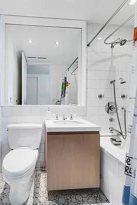 Rented by Corcoran | media 19