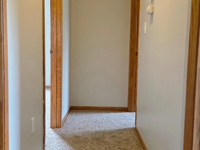 5605 Nancy Ln NW — Photo 19