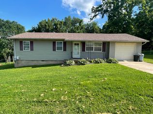 901 Lathrop Ave, Ava, MO 65608