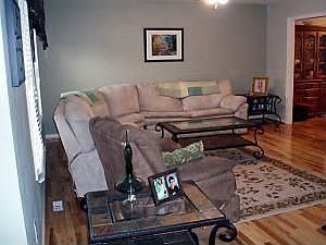 3rd image of 115 Sequoia Cir NW