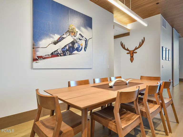8680 Empire Club Dr — Photo 17