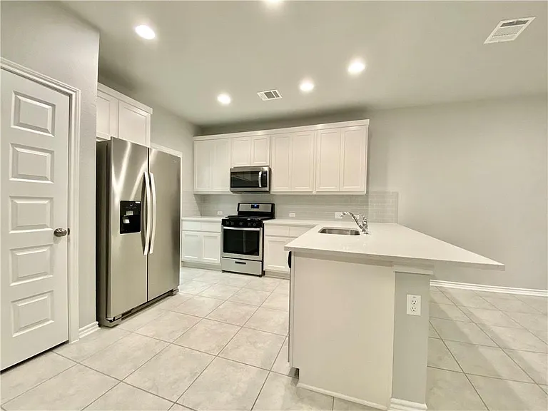 1701 Yaupon Grove Ln — Photo 20