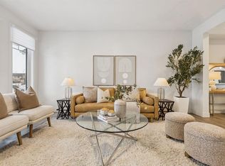 584 W River Ave, Cochrane, AB T4C 2C1