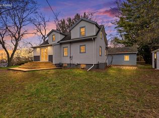 1328 N 36th St, Sheboygan, WI 53081
