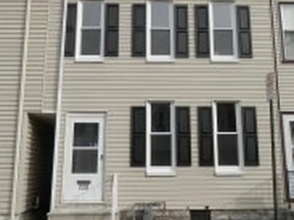 228 S 5th St, Lebanon, PA 17042