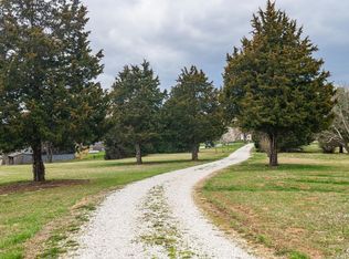 7640 N Mount Tabor Rd, Ellettsville, IN 47429