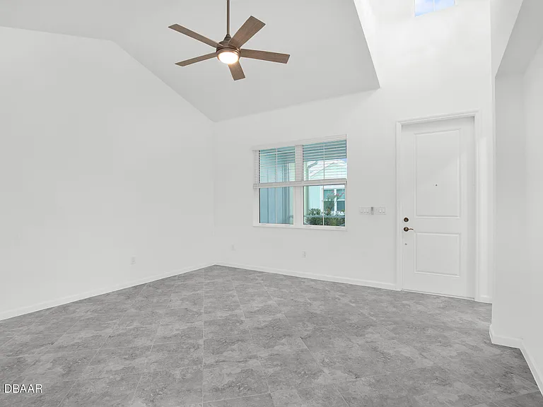 319 Cool Waters Way — Photo 3