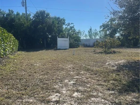 331 NE Tropicalia Ln Lot 49, Jensen Beach, FL 34957