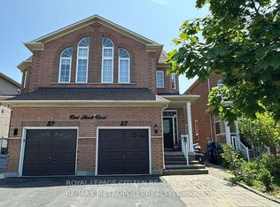 27 Red Hawk Rd #BASEMENT, Toronto, ON M1B6B2